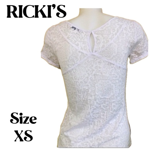 REVOLUTION BY RICKI’S WHITE SHEER BURN OUT PATTERN T-SHIRT - Picture 2 of 6
